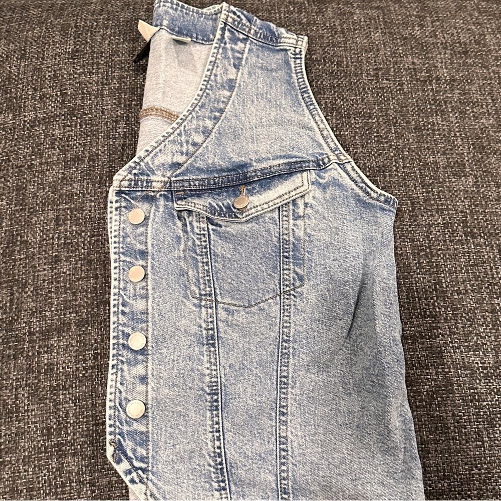 Universal Thread Blue Denim Vest - Picture 5 of 6